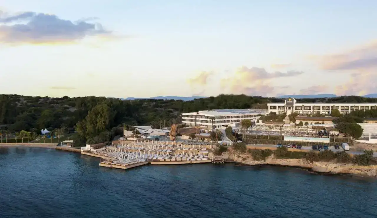 Sun Pearl Resort