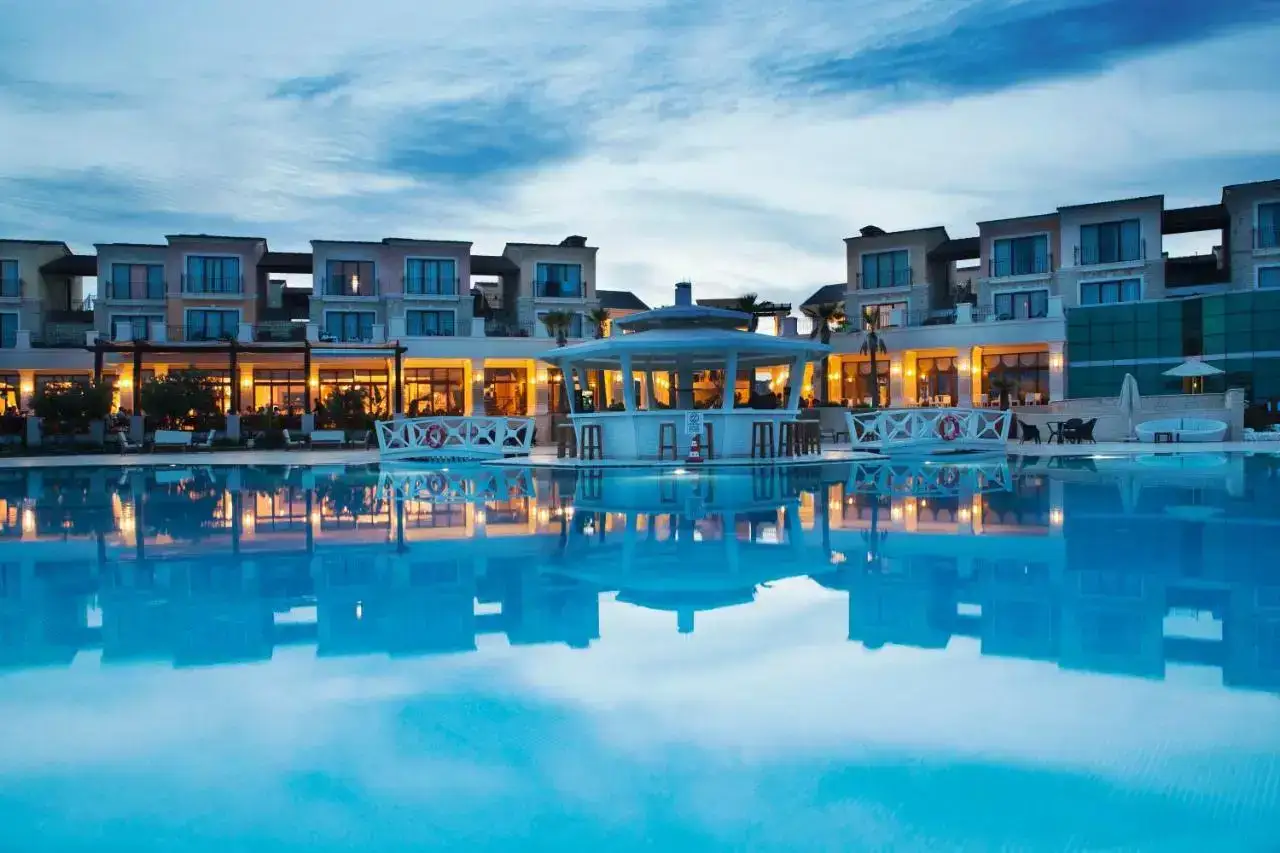 Cocos The Club Solto Hotel