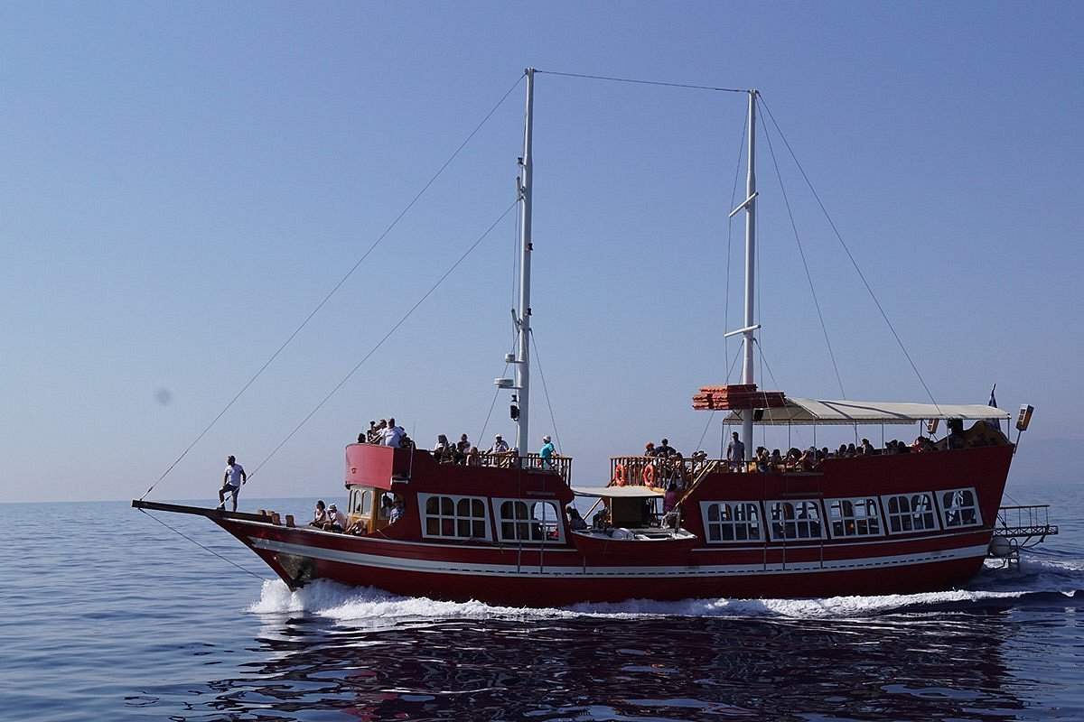  Tekne turuyla Athos Dağı'na gidin 