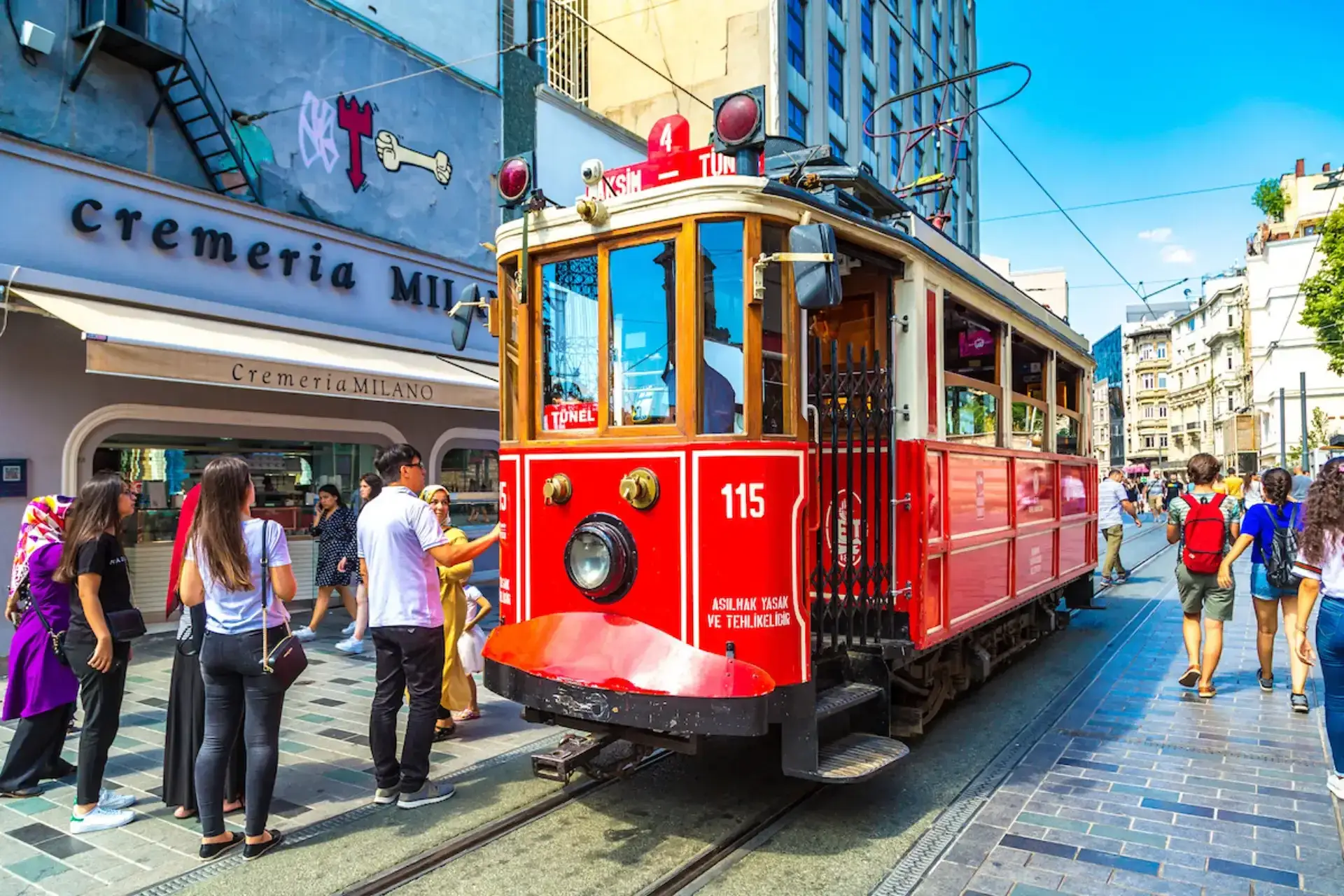 Beyoğlu'ndan Ne Alınır?