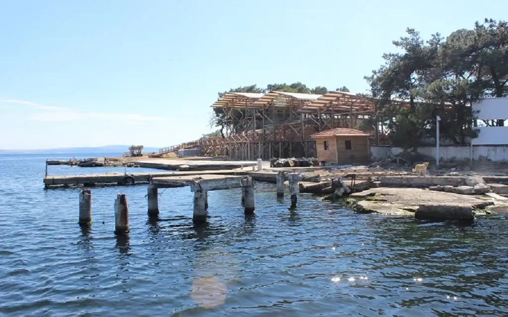 Zeytinli Adası