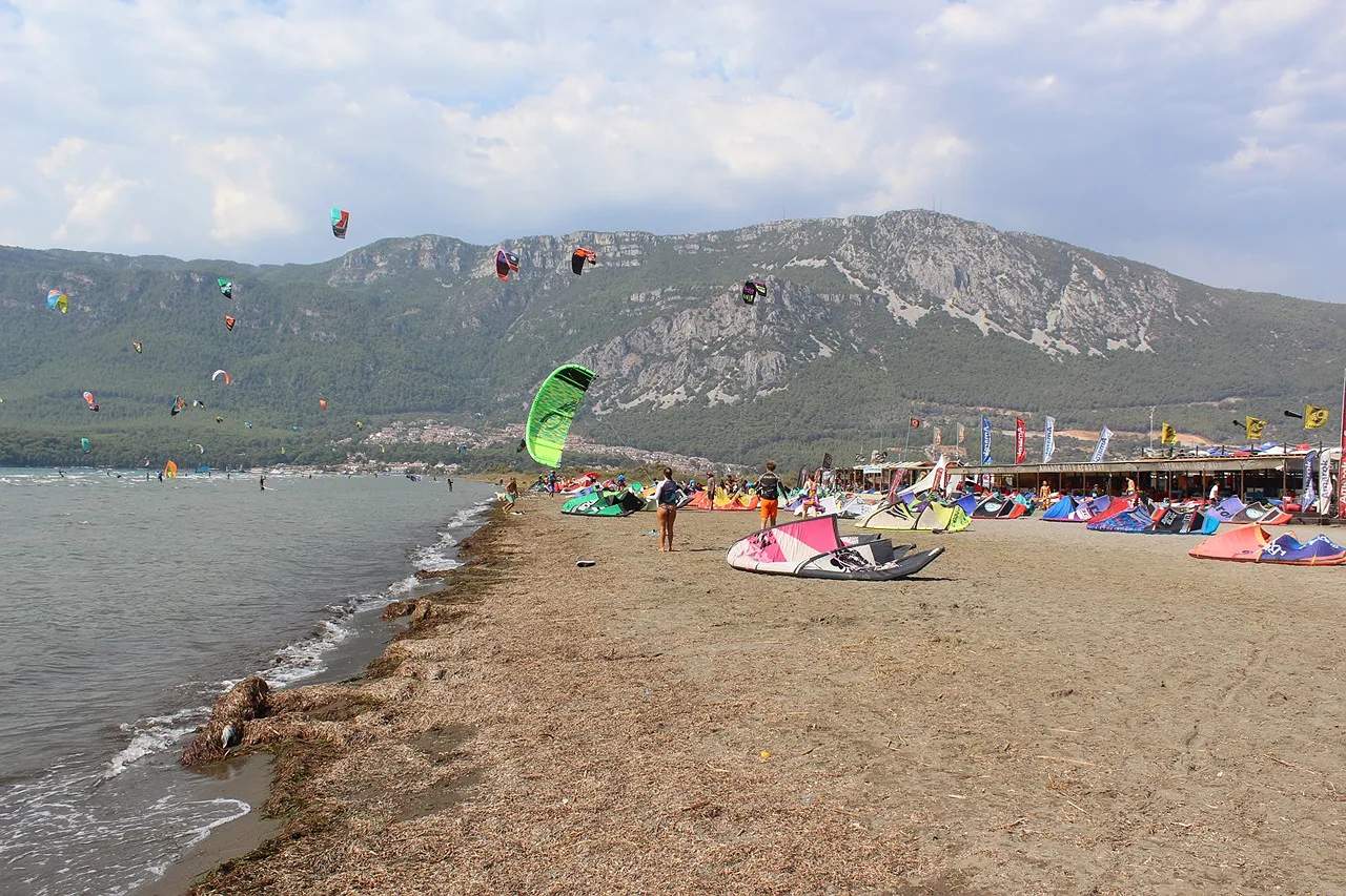 Urla Merkez Oteller