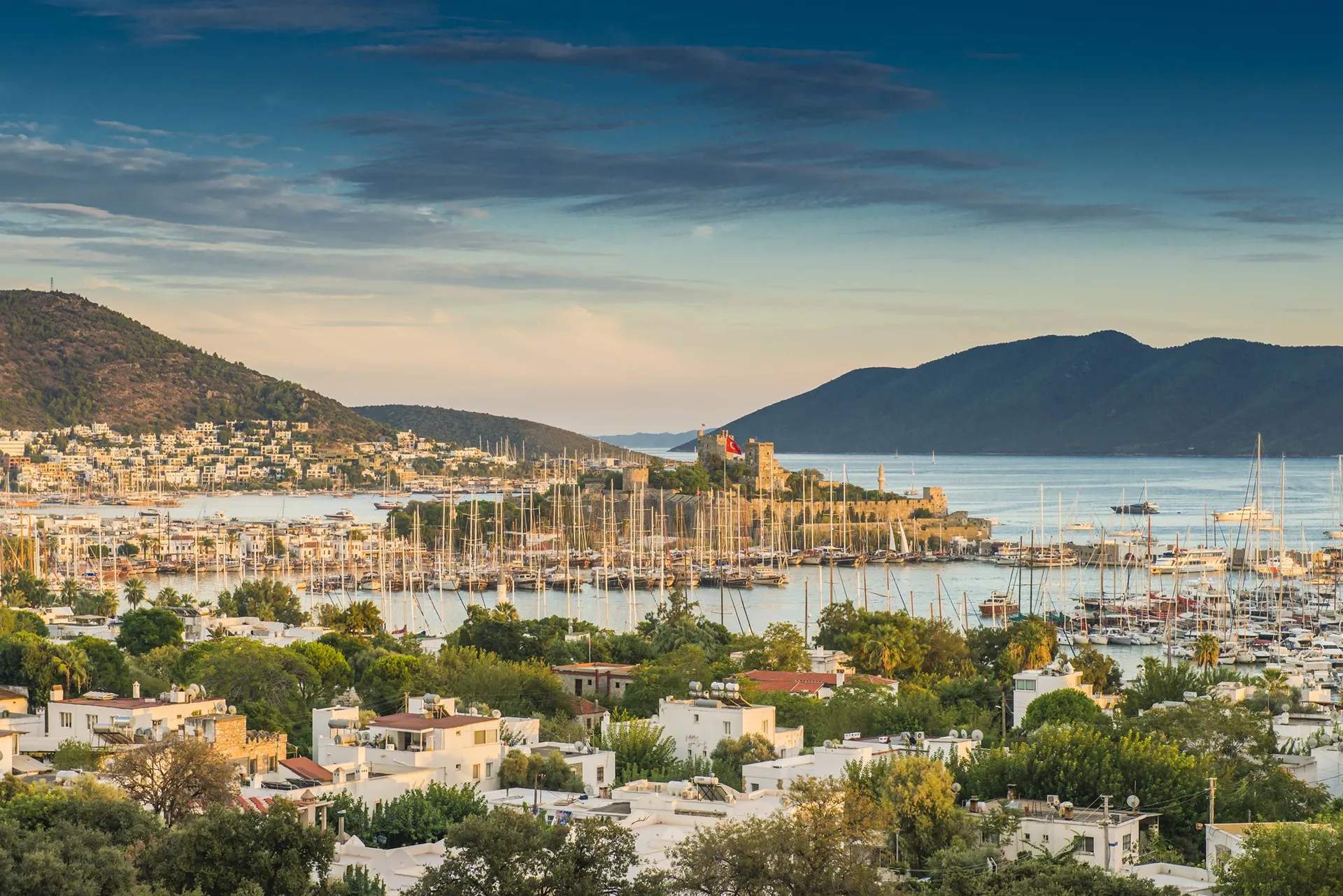 Bodrum Denize Sıfır Oteller