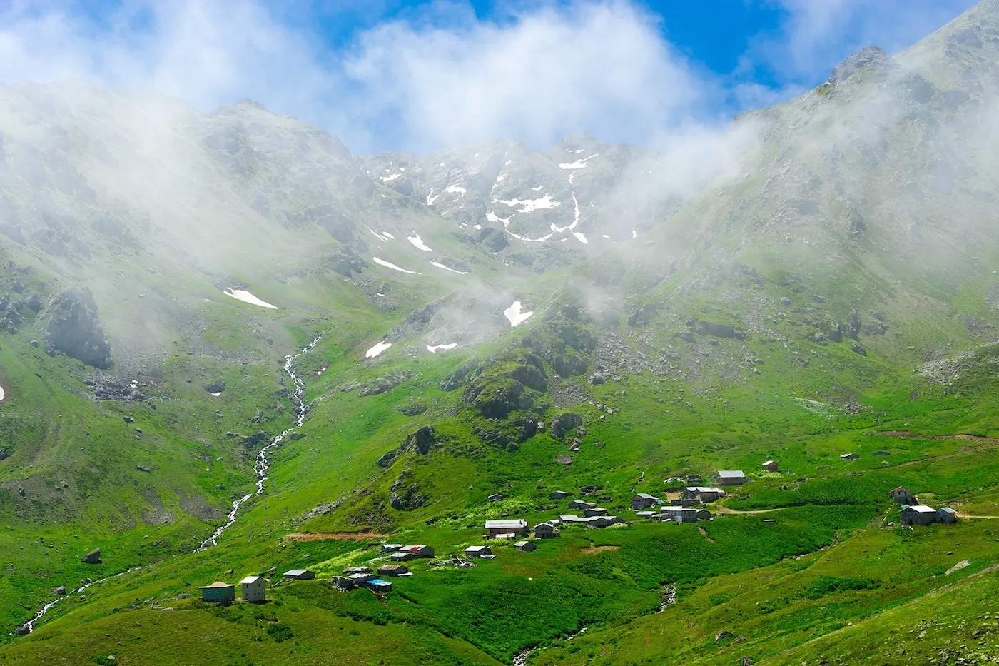 Fırtına Deresi Otelleri