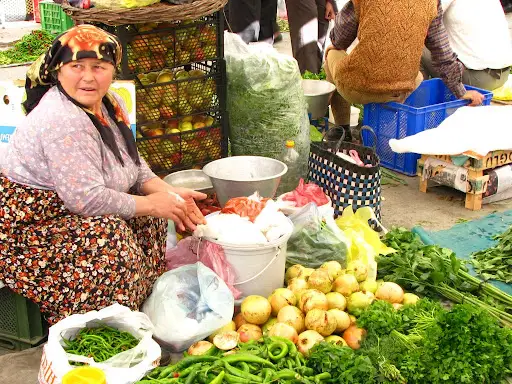 Menteşe Pazarı (Perşembe)