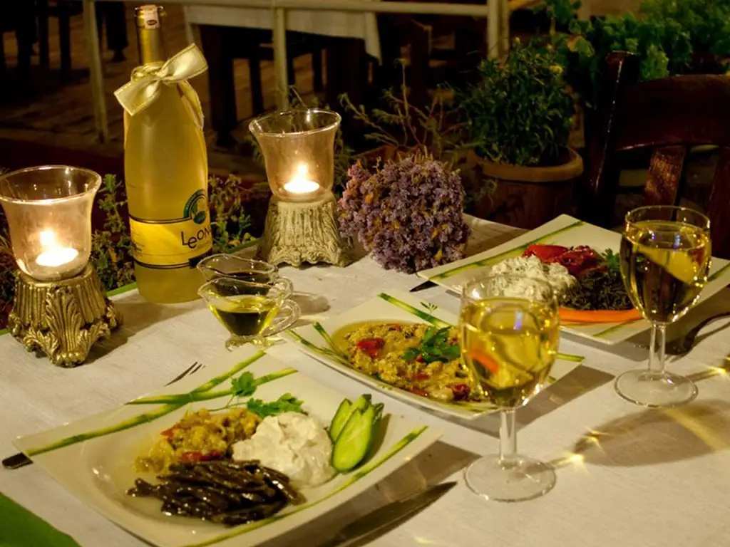 Assos Behram Otel’de Yeme-İçme 