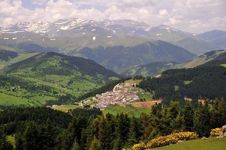 Kümbet Yaylası