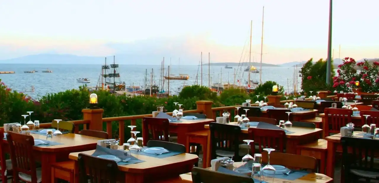  Orfoz Restaurant 