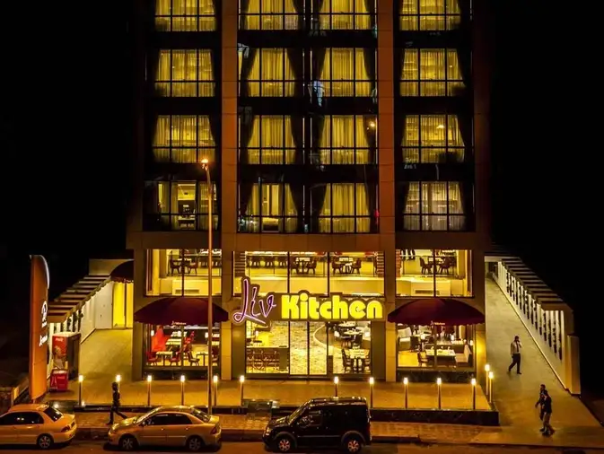 Liv Suit Hotel