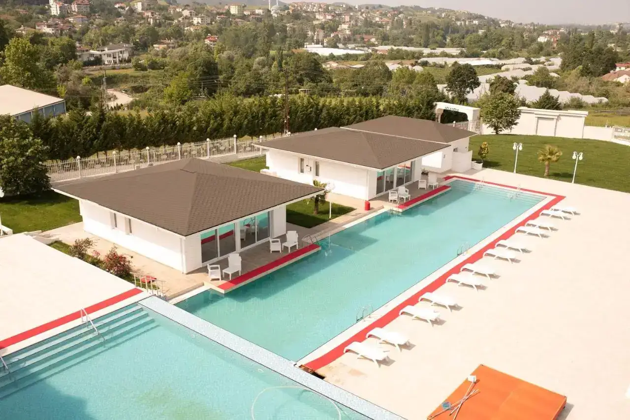 The Green Oasis Hotel Spa