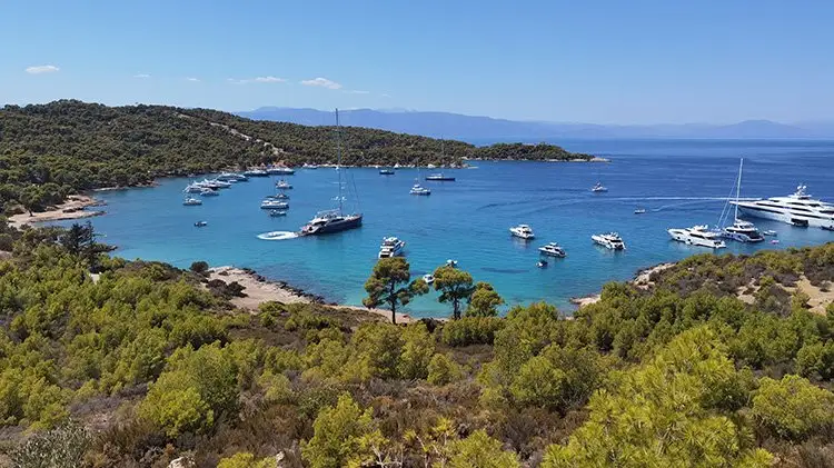 Zogeria Beach