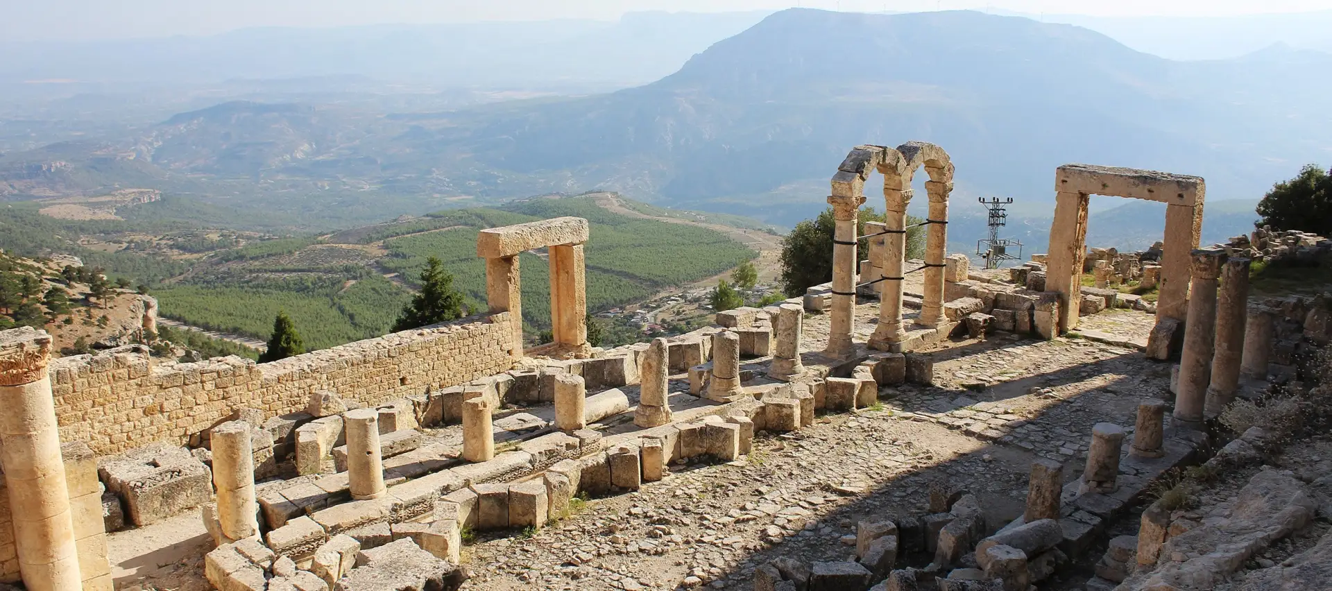  Alahan Manastırı