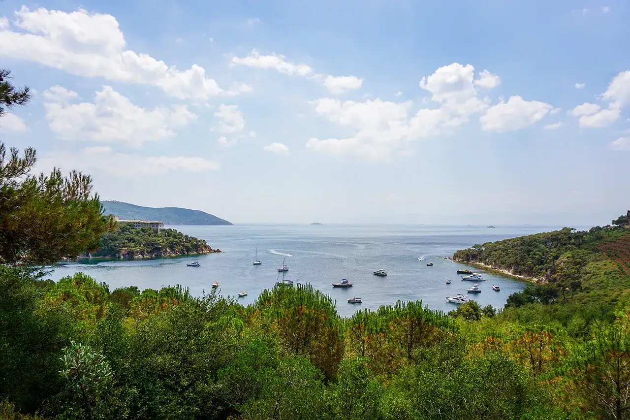 Sessiz, Sakin, Huzur Dolu Büyükada Otelleri