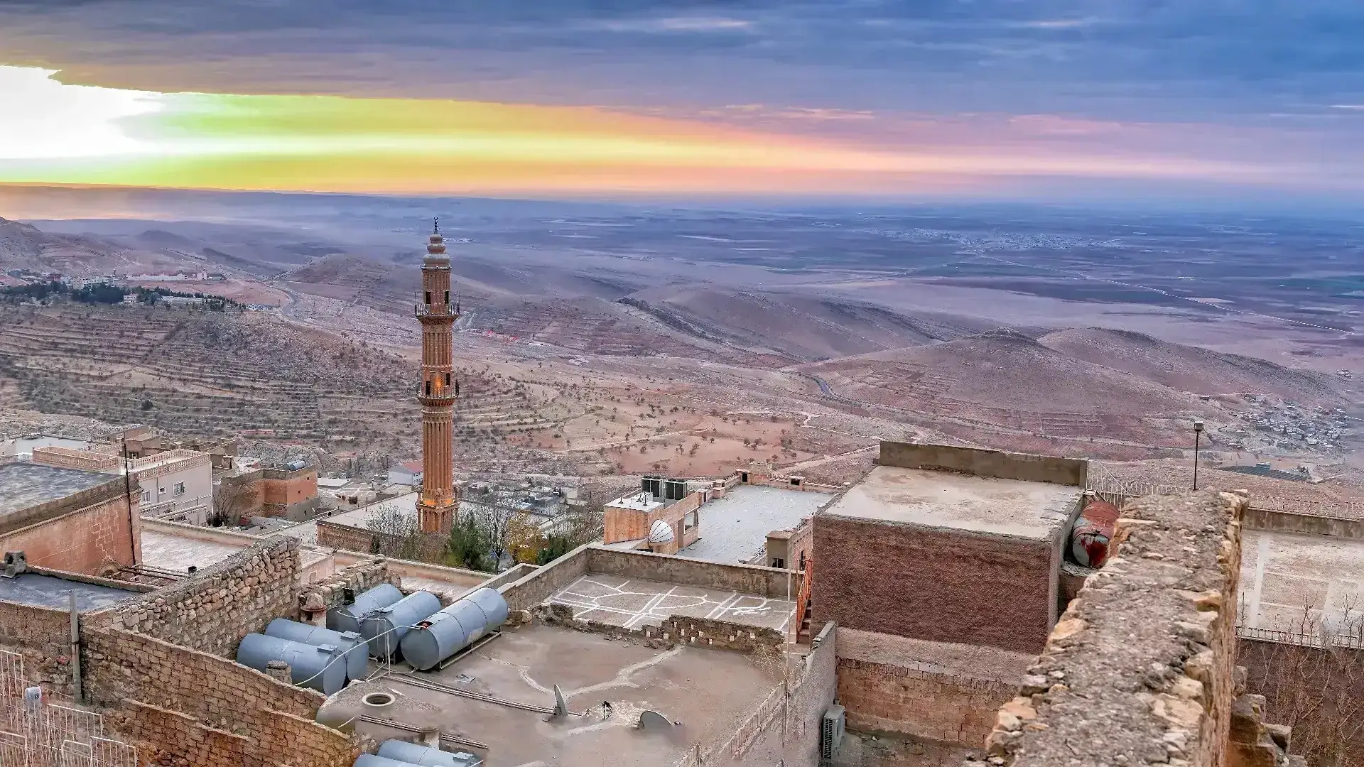 Mardin’de Mutlaka Görülmesi Gereken Yerler ve Meşhur Lezzetler