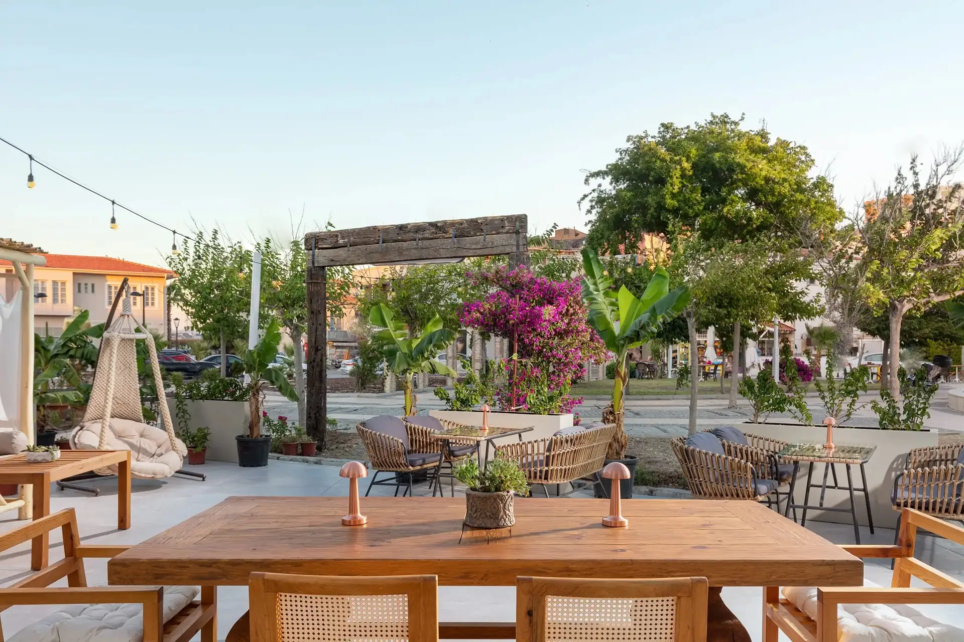 Çeşme Cumbalıca Garden Hotel’den Sevgililer Günü’ne Özel Canlı Müzikli Romantik Gece