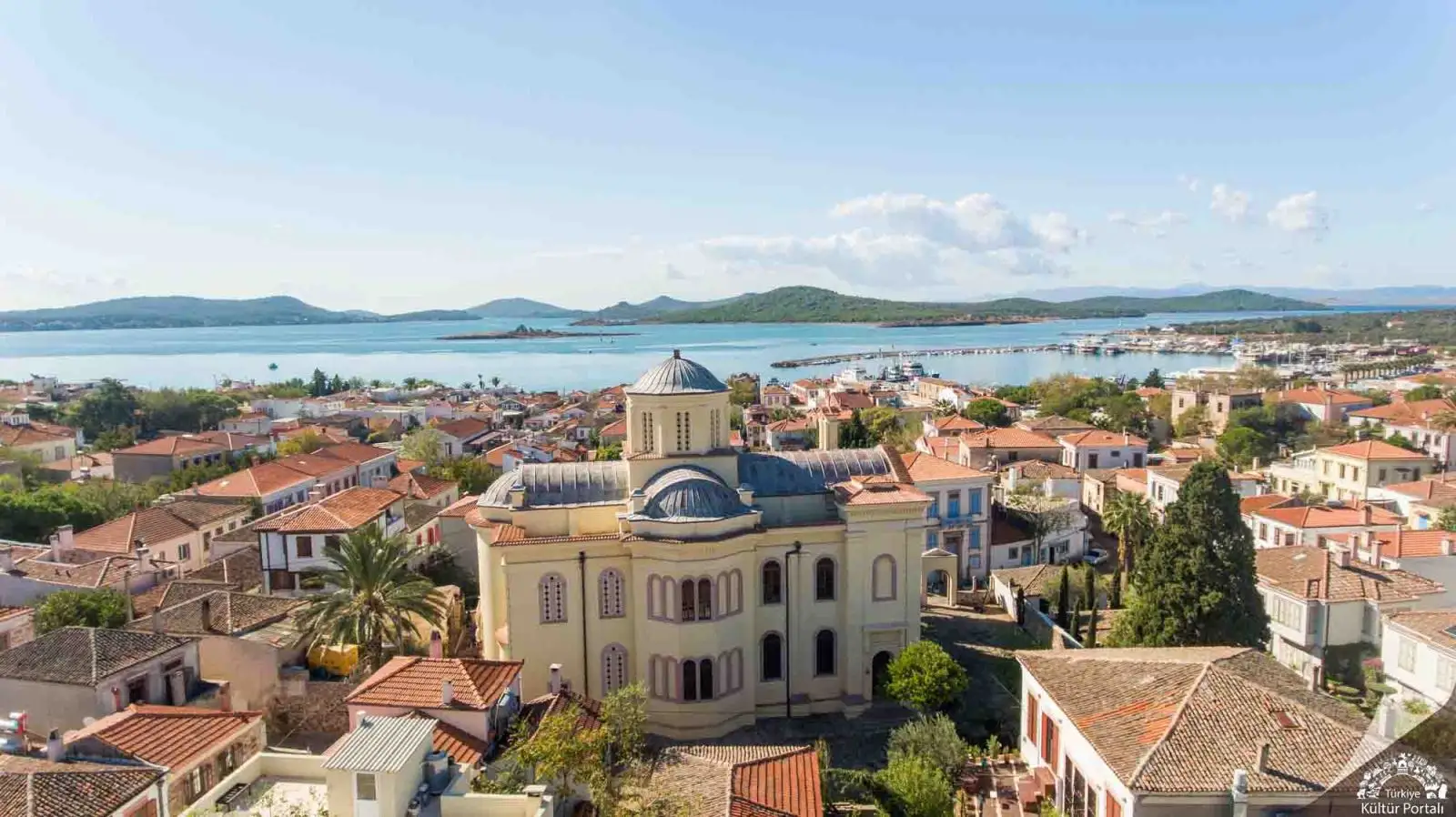 Taksiharyis Kilisesi