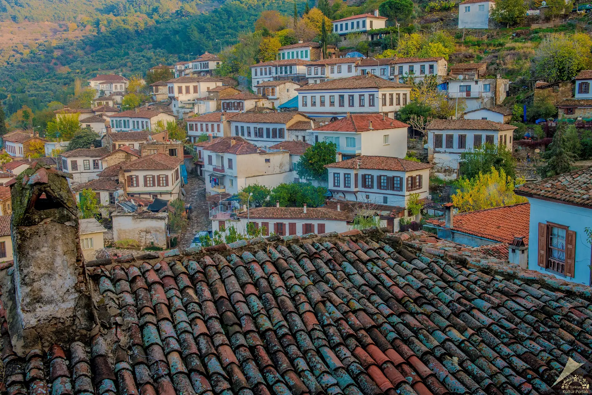 An Aegean Route from Ephesus to Şirince and Kuşadası