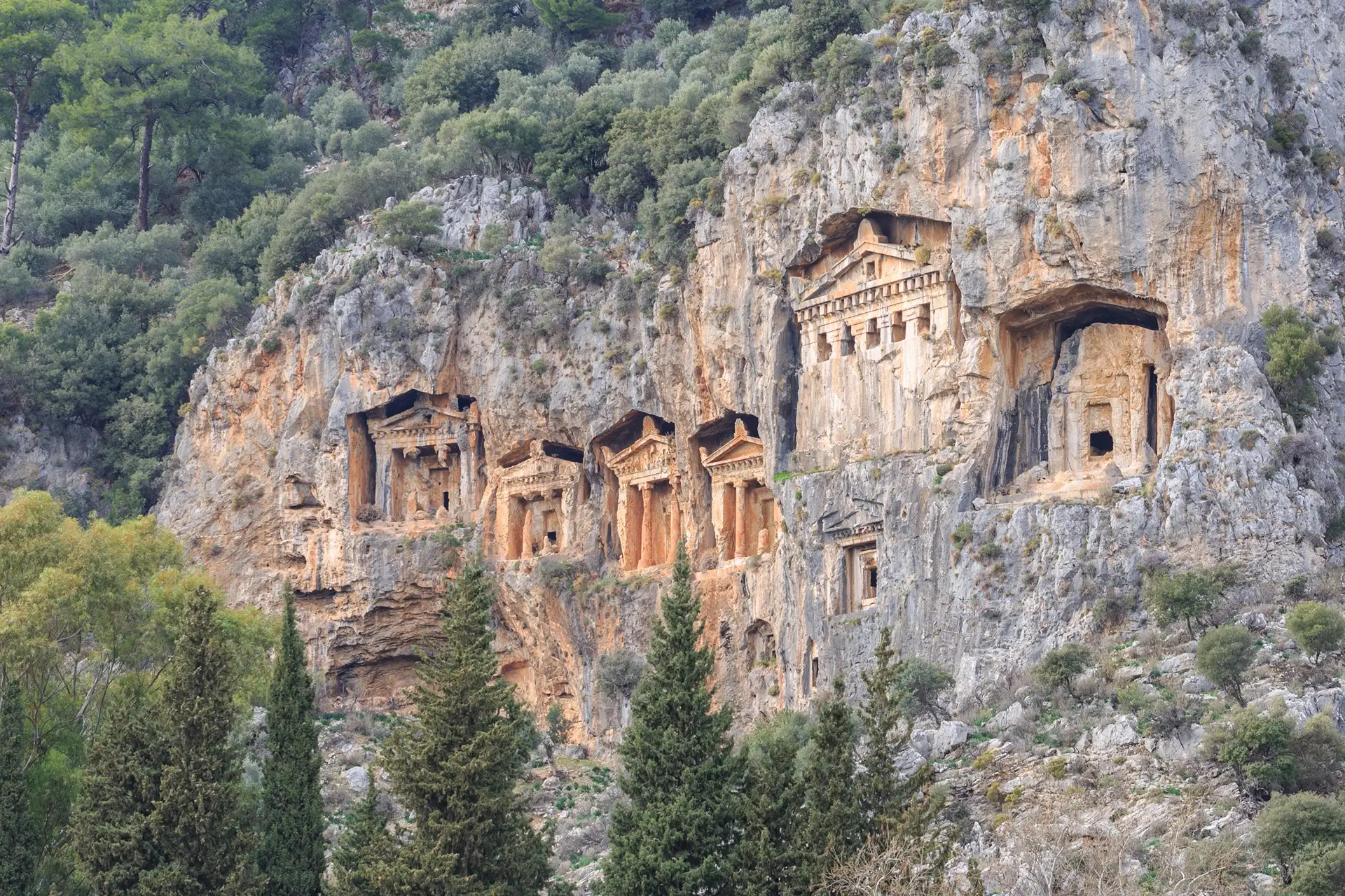 Dalaman ve çevresinde görülecek yerler