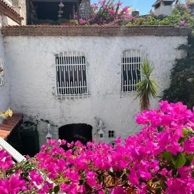 8 Oda Homes