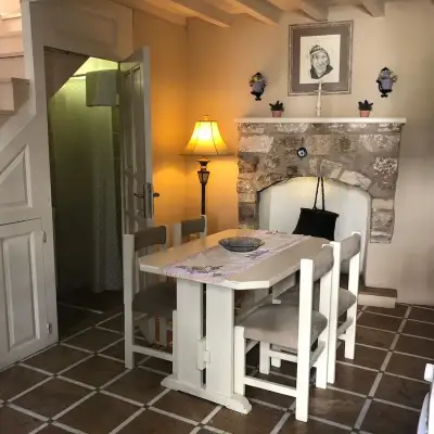 8 Oda Homes
