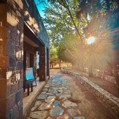 Akvaryum Otel