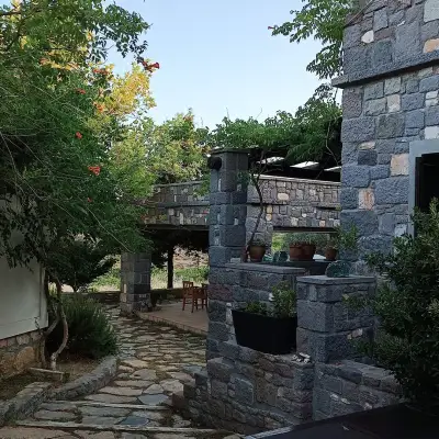 Akvaryum Otel