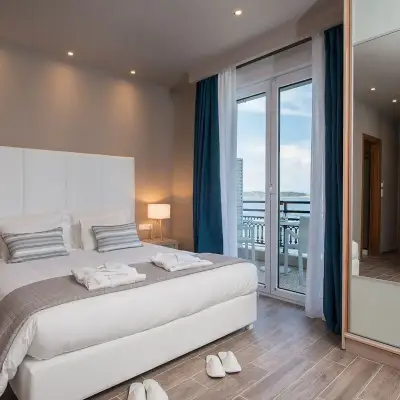 Angelica Hotel