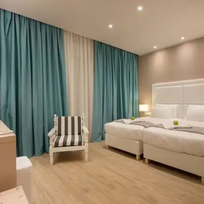 Angelica Hotel