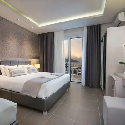 Angelica Hotel