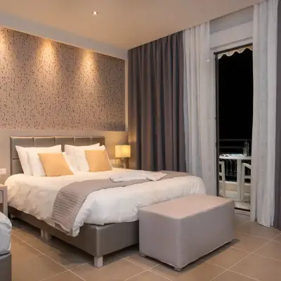 Angelica Hotel