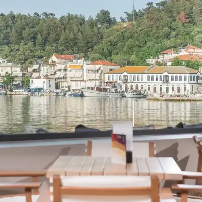 Angelica Hotel