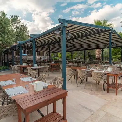 Assos Park Hotel
