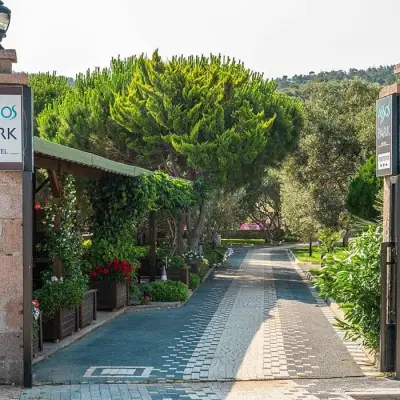 Assos Park Hotel