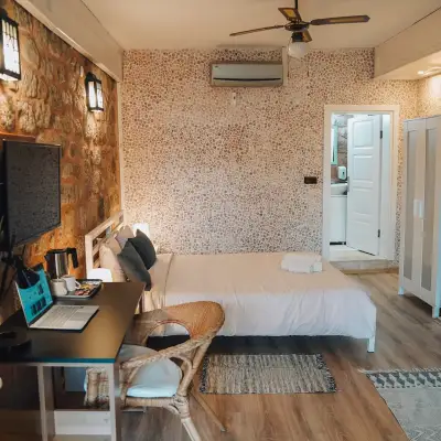Attalos Suites Hotel
