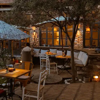 Attalos Suites Hotel