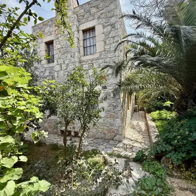 Badem Evi