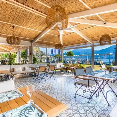 Beyaz Güvercin Hotel