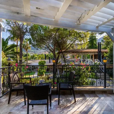 Beyaz Güvercin Hotel