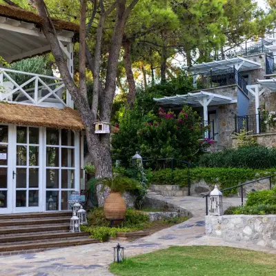Beyaz Güvercin Hotel