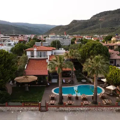 Casa Linn Hotel, +12