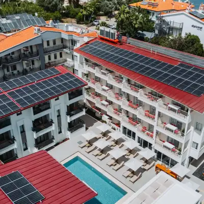 Diplomat Suites