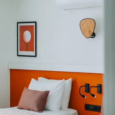 Diplomat Suites