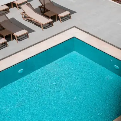 Diplomat Suites