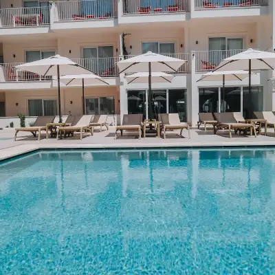 Diplomat Suites