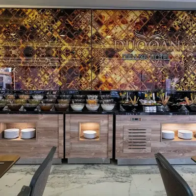 Duqqan Deluxe Hotel