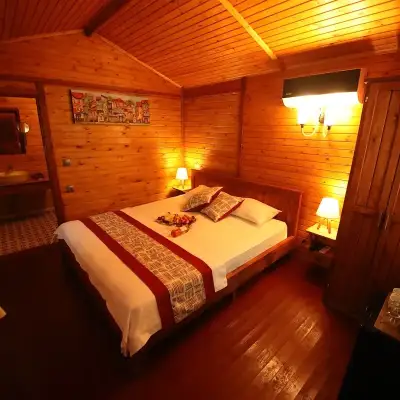 Eden Bungalows and Beach