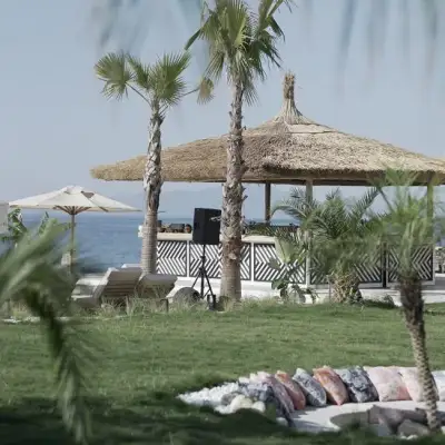 Glenn Hotel & Beach
