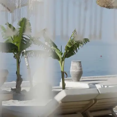 Glenn Hotel & Beach