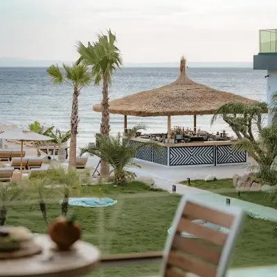 Glenn Hotel & Beach