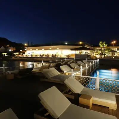 Glenn Hotel & Beach
